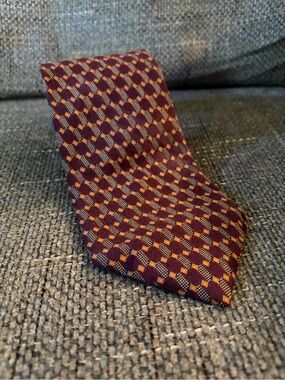 Perry Ellis Burgundy and Gold Geometric Silk Tie